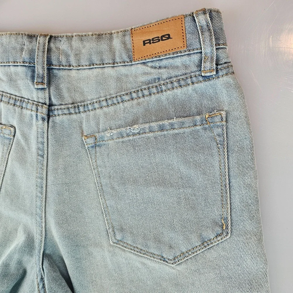 RSQ Girl Denim Shorts 7 Mid Length Short Fray Tilly Med Wash GD1006 NWT - Picture 6 of 13